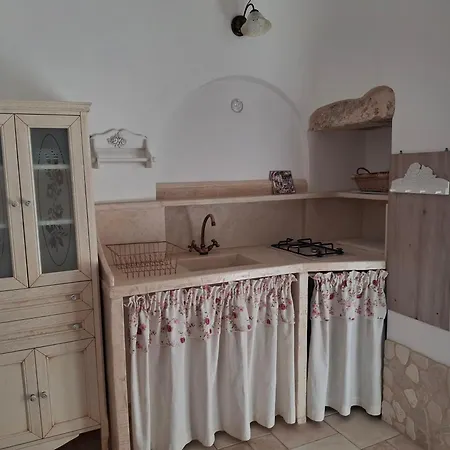 Panoramic Trulli With Swimming Pool In Вилла Монополи