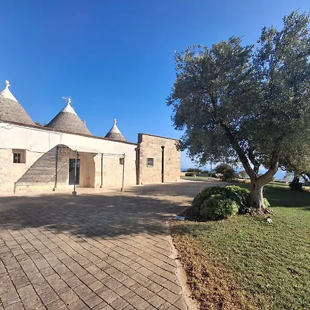 Panoramic Trulli With Swimming Pool In * Монополи