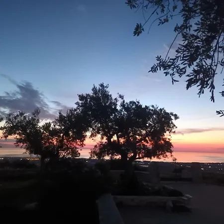 Panoramic Trulli With Swimming Pool In Villa