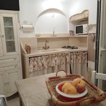 Panoramic Trulli With Swimming Pool In
