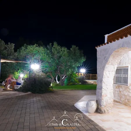 Panoramic Trulli With Swimming Pool In Villa Monopoli