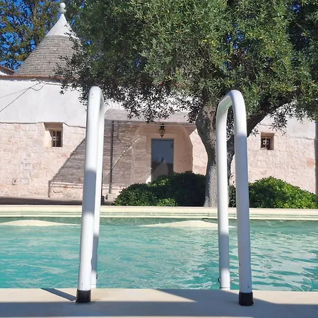 Villa Panoramic Trulli With Swimming Pool In