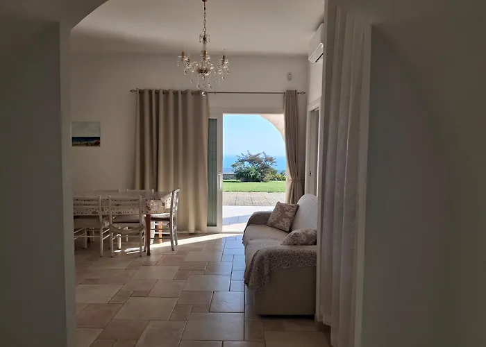 Panoramic Trulli With Swimming Pool In * Monopoli