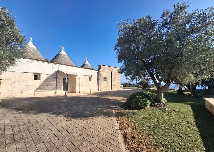 Panoramic Trulli With Swimming Pool In * Monopoli